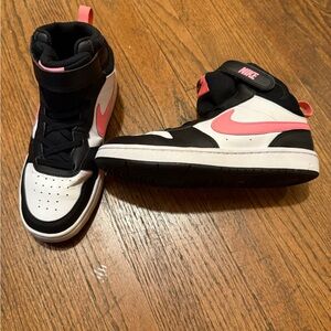 Nike Kids Sneakers - Black, White, and Pink